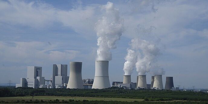 Atomkraftwerk  - (cc) pixabay.com/Bru-nO