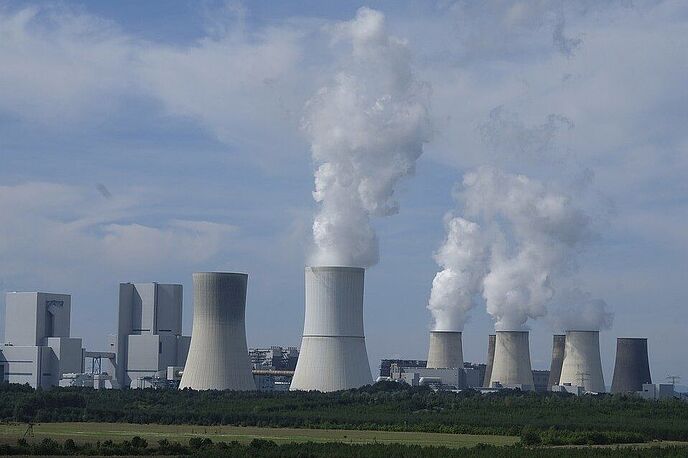 Atomkraftwerk  - (cc) pixabay.com/Bru-nO