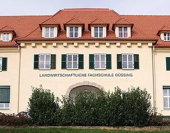 Schulgebäude der LFS Güssing